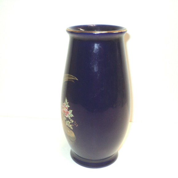 Kutani Japan Vase Dark Cobalt Blue Pheasants, Flowers, Gold Trim 7 1/2" - Picture 2 of 5